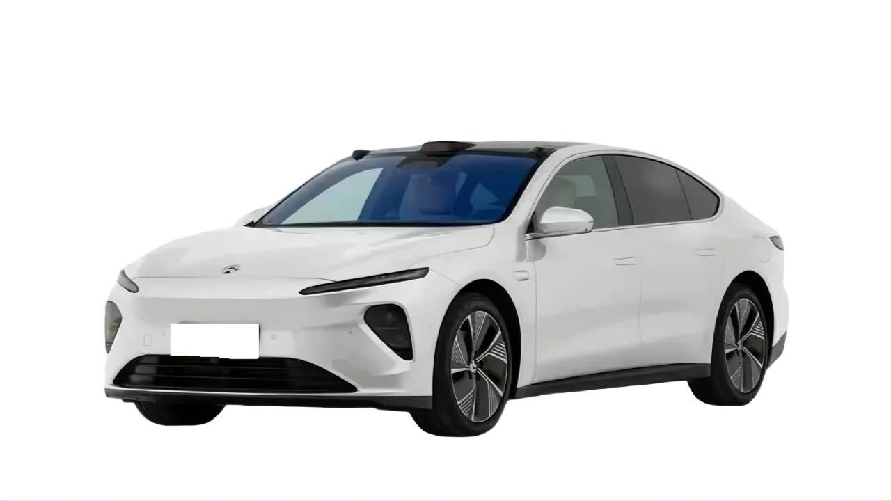 2024 NIO ET7 Full-Size Luxury Electric Sedan Cloud White - LUM Auto