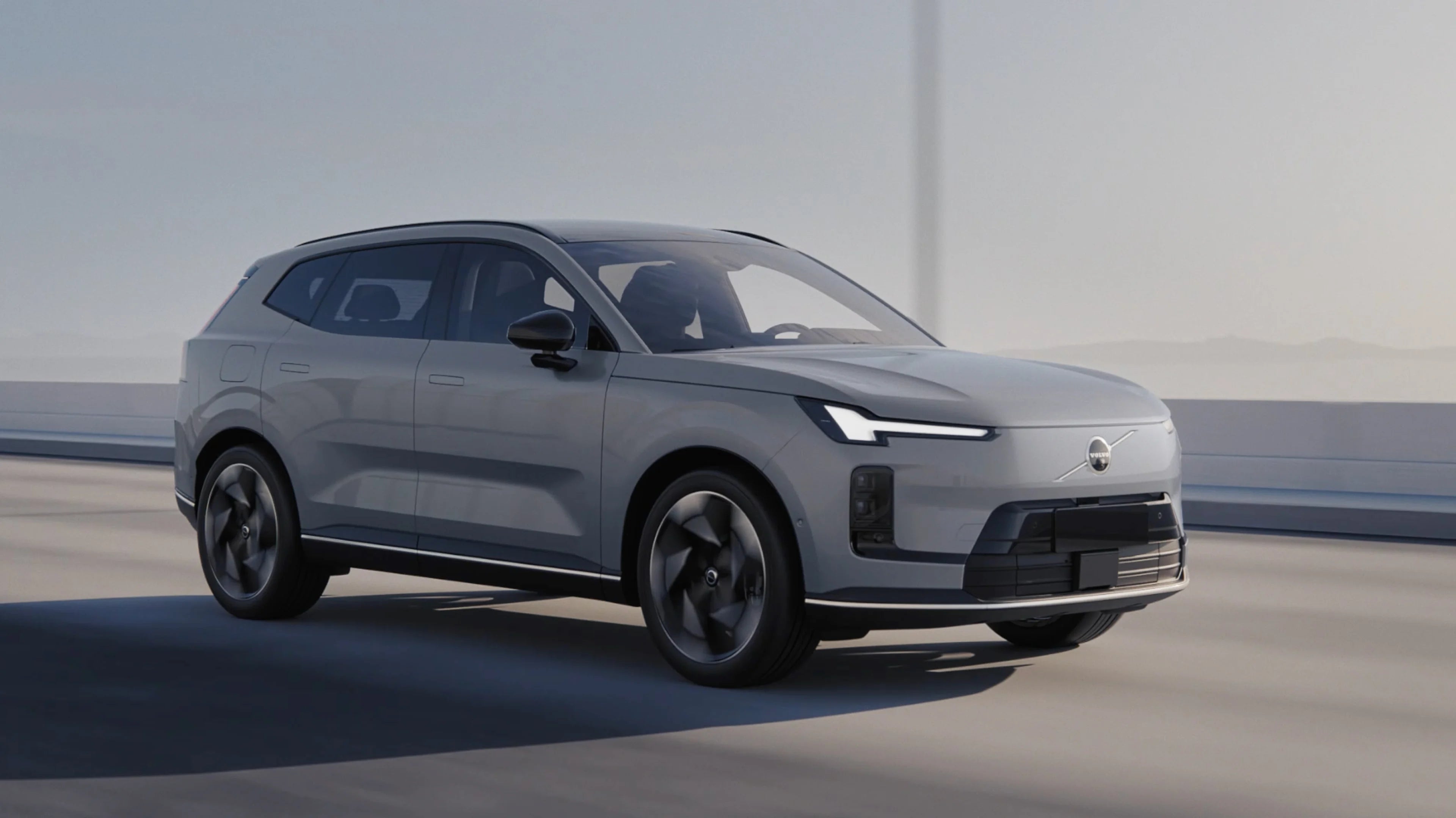 2026 Volvo XC70 Mid-Size Luxury Plug-in Hybrid SUV - LUM