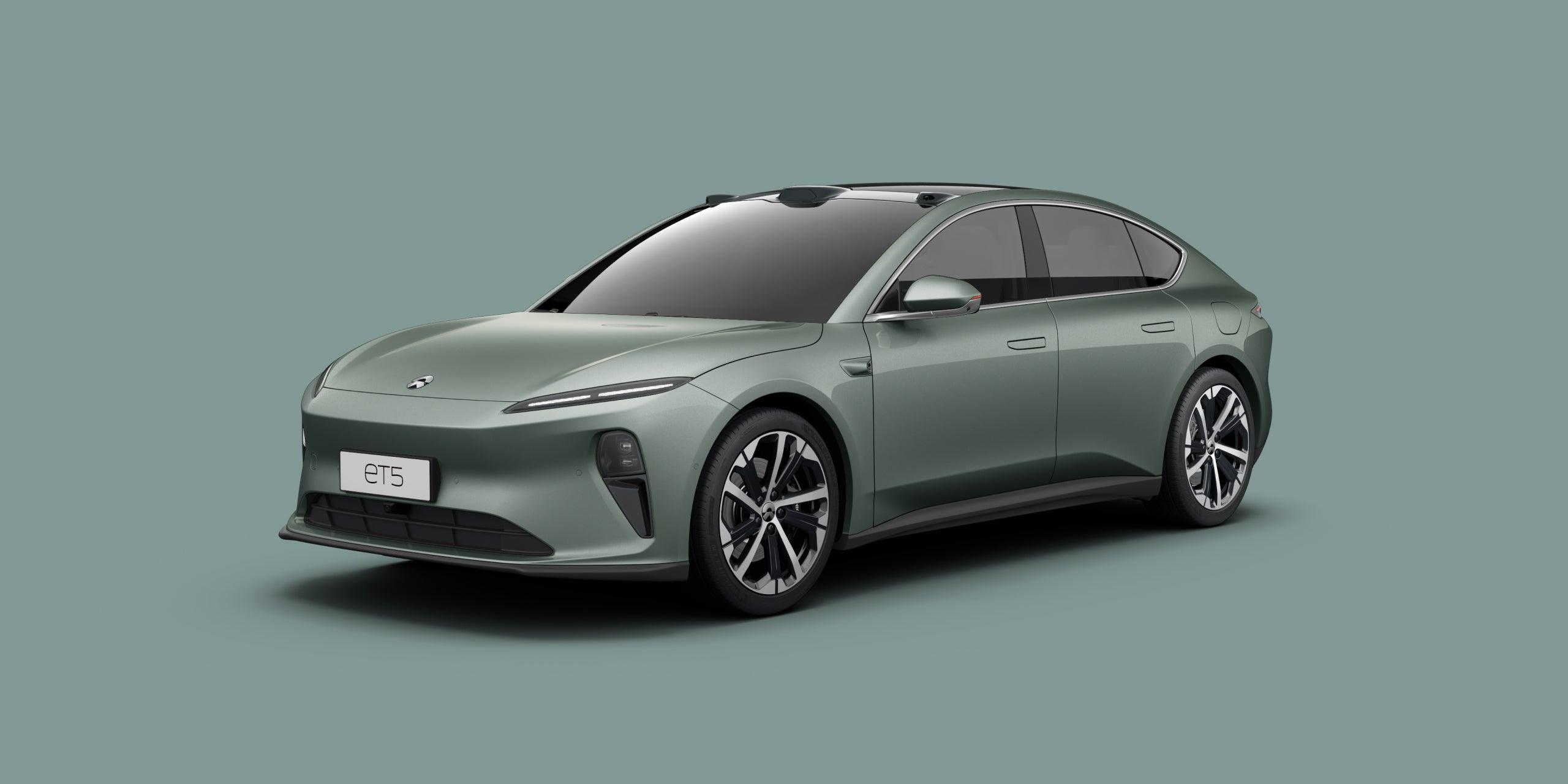 2024 NIO ET5 Mid-Size Luxury Electric Sedan Aurora Green - LUM Auto