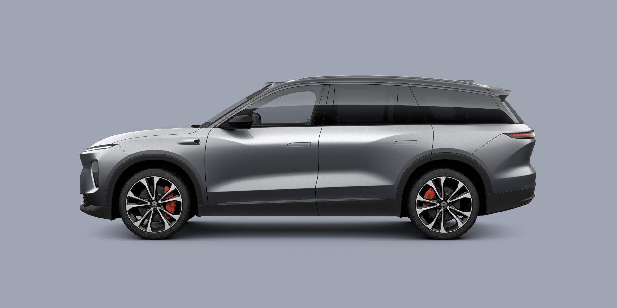 2024 NIO ES8 Full-Size Luxury Electric SUV Moonlight Silver - LUM Auto