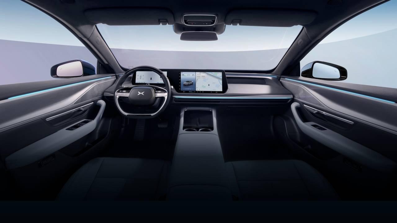 2024 XPeng P7i Mid-Size Luxury Electric Sedan LUM