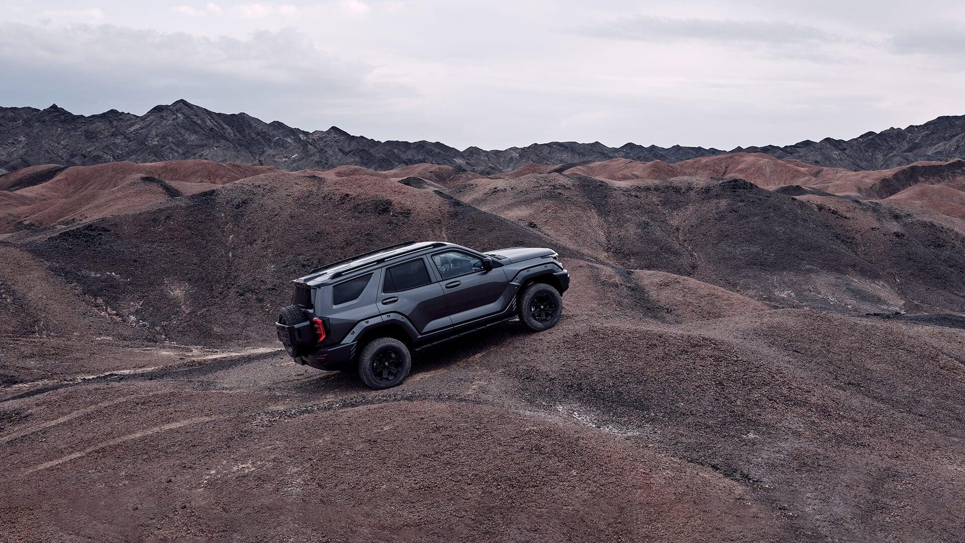 2025 GWM TANK 400 Mid-Size Luxury Off-Road SUV - LUM Auto