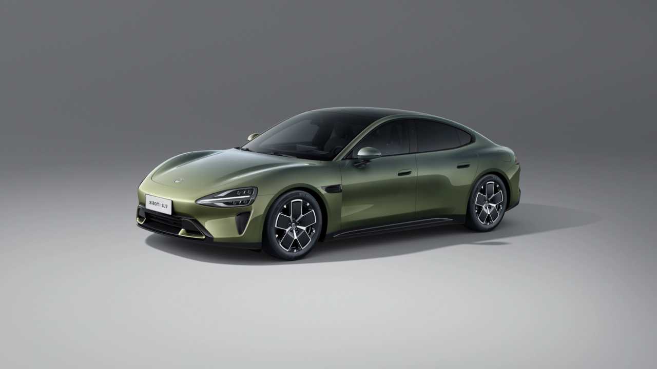 2024 Xiaomi SU7 Large-Size Luxury Pure Electric Sedan Olive Green Metallic - LUM Auto