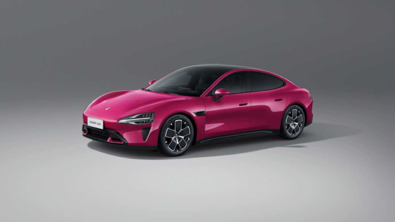 2024 Xiaomi SU7 Large-Size Luxury Pure Electric Sedan Brilliant Magenta - LUM Auto