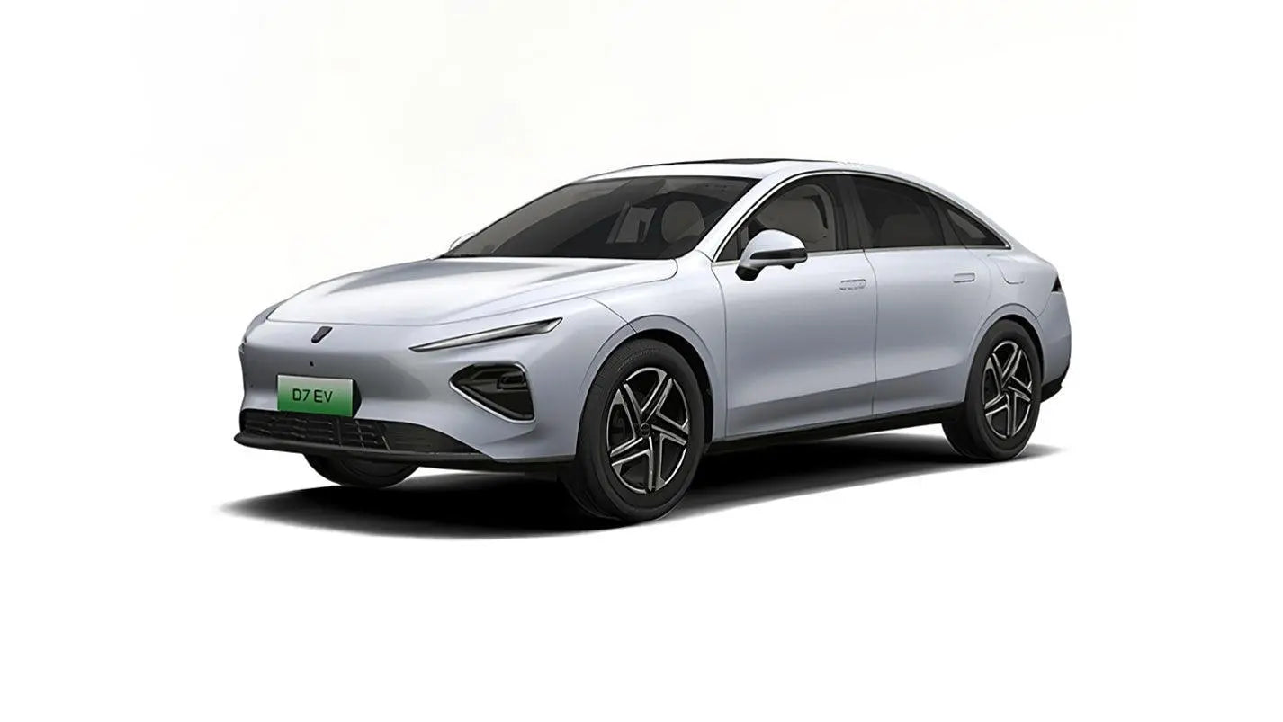 2024 Roewe D7 EV Electric Sedan Light Velocity Silver - LUM Auto