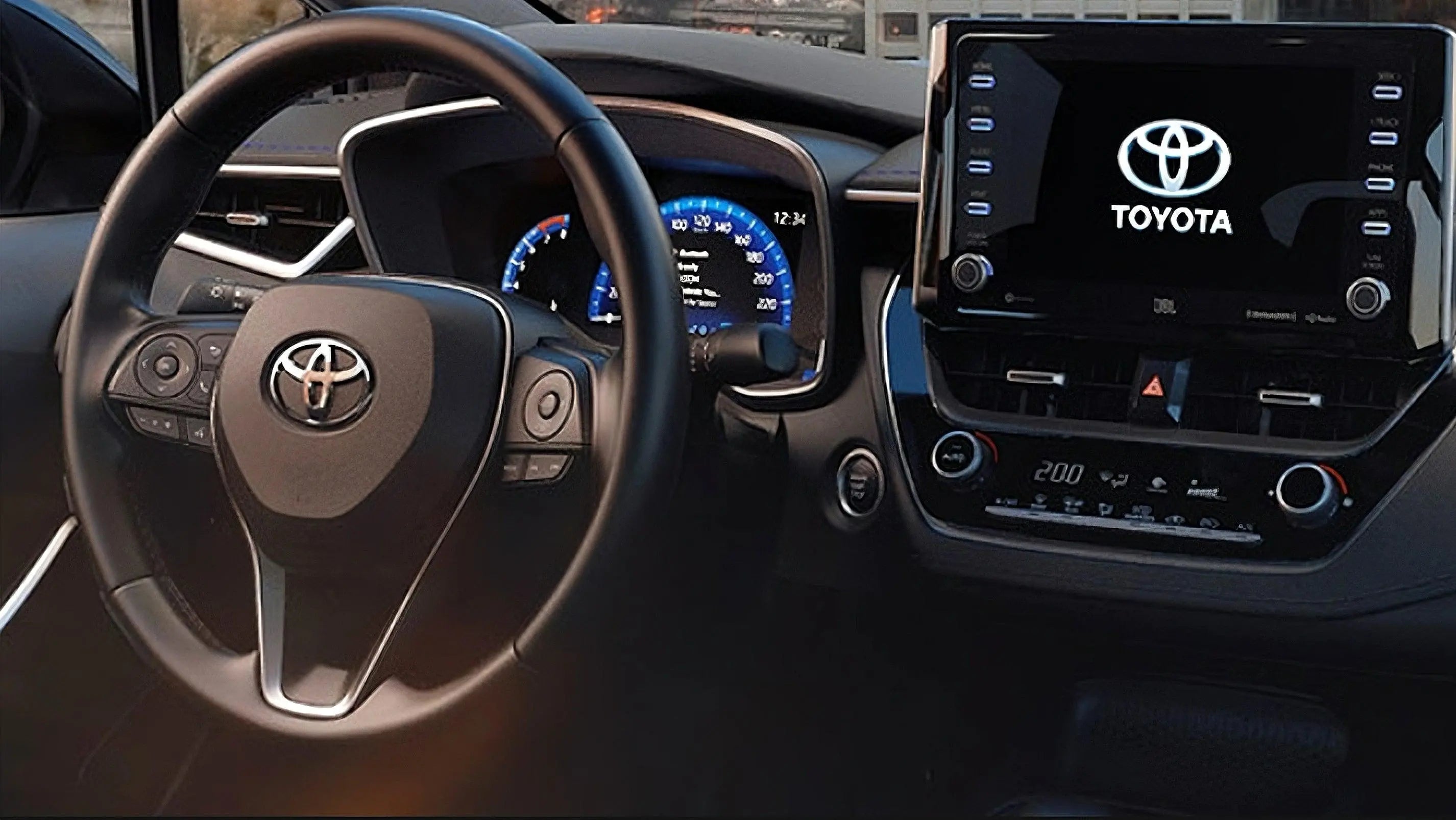 2024 Toyota Corolla Smart Hybrid 1.8L E-CVT LUM