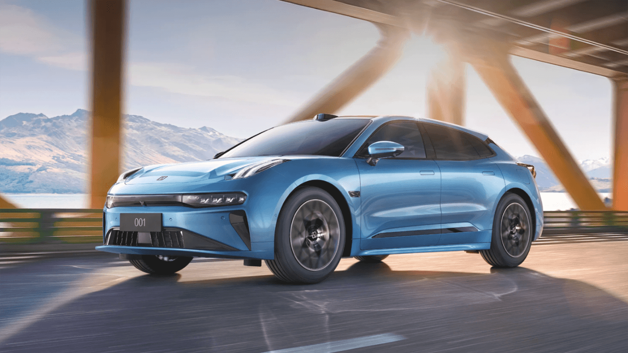 2025  Zeekr 001 Electric Sedan Clear - LUM Auto