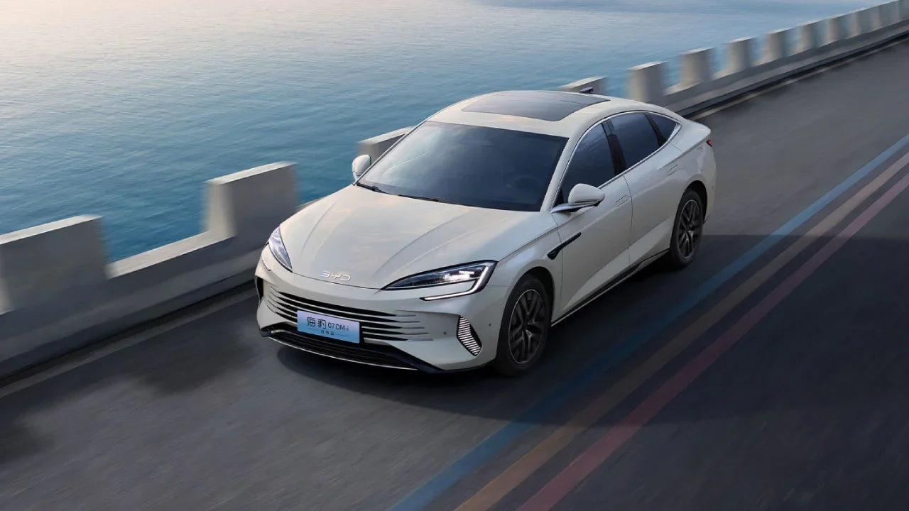 2025 BYD Seal 07 DM-i Mid-Size Plug-in Hybrid (PHEV) Sedan - LUM Auto