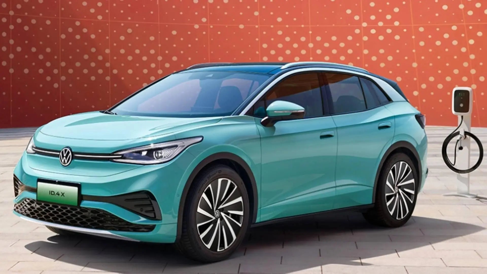 2025 Volkswagen ID4X Electric SUV - LUM Auto