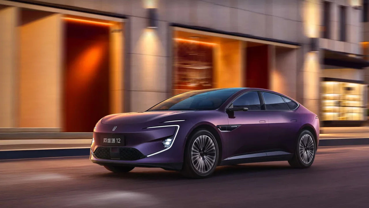 2025 Avatr 12 Mid-Size Luxury Electric Sedan - LUM Auto