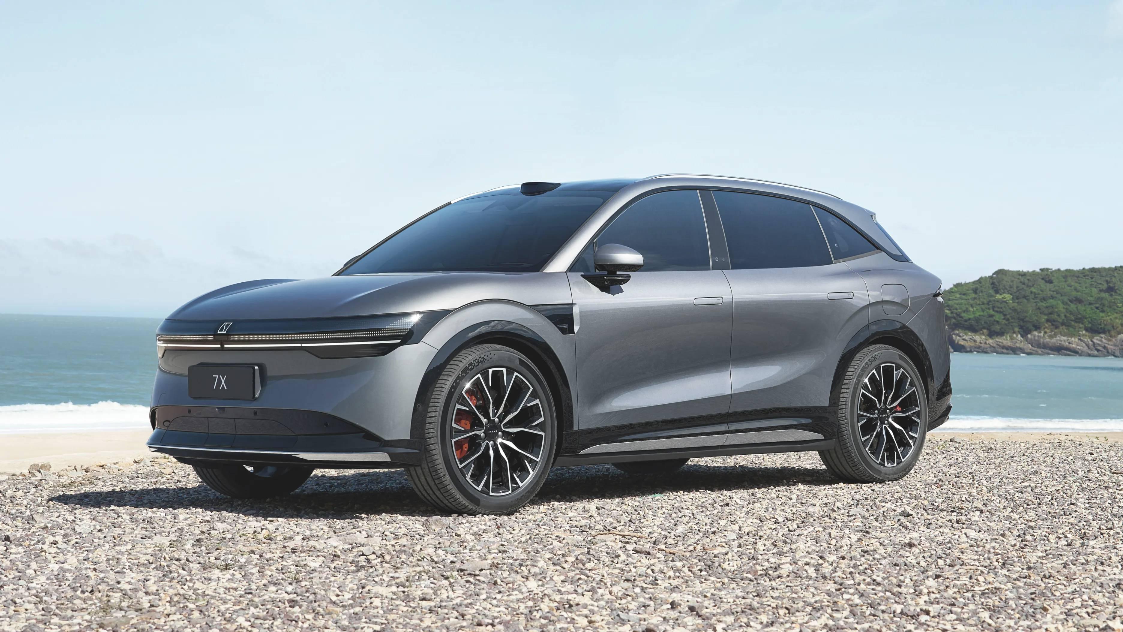 2025 Zeekr 7X Mid-Size Luxury Electric SUV - LUM Auto