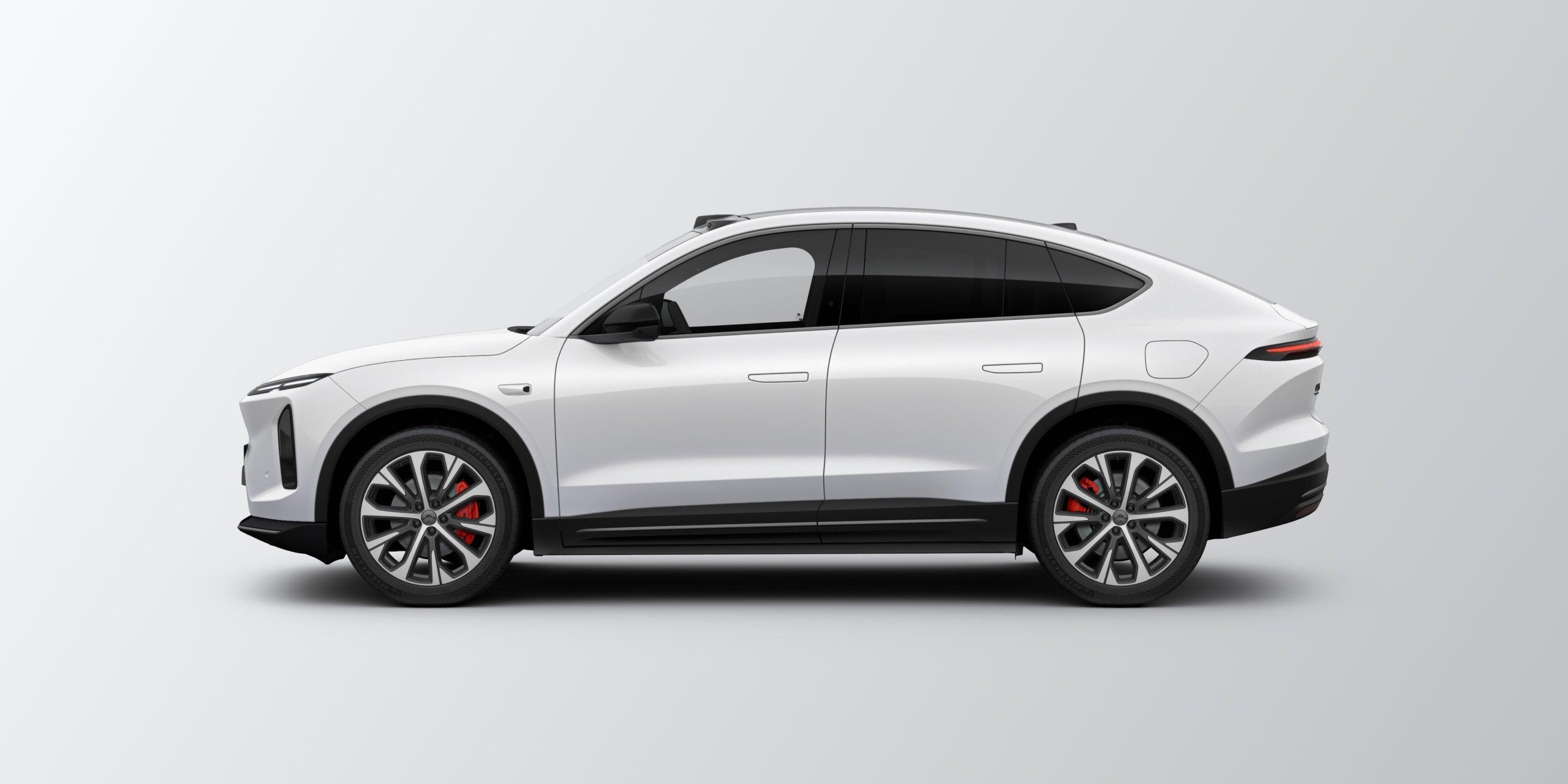 2025 NIO EC6 Mid-Size Luxury Electric SUV Cloud White - LUM Auto